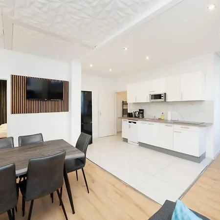 Big 7Rms City Central Loft, 1Alocation